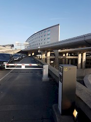 Installazione HUB Parking Sheraton Paris Airport Hotel & Conference Center
