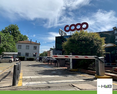HUB renouvelle le parking du centre commercial Coop - Bologna Saffi