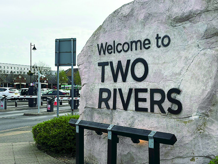 Tow Rivers shopping mall parking entrace